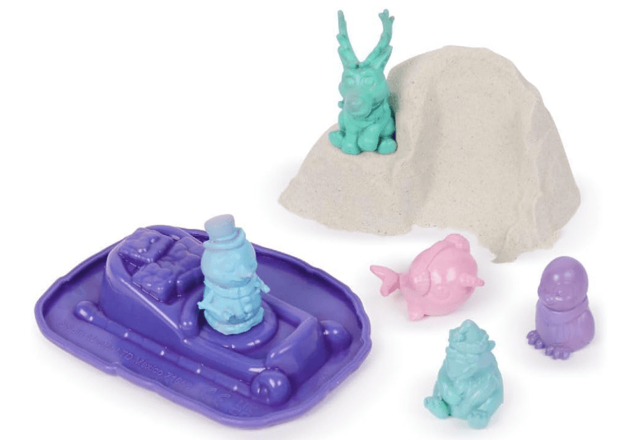 Kinetic Sand Snowy Surprise 6067892 — image 3