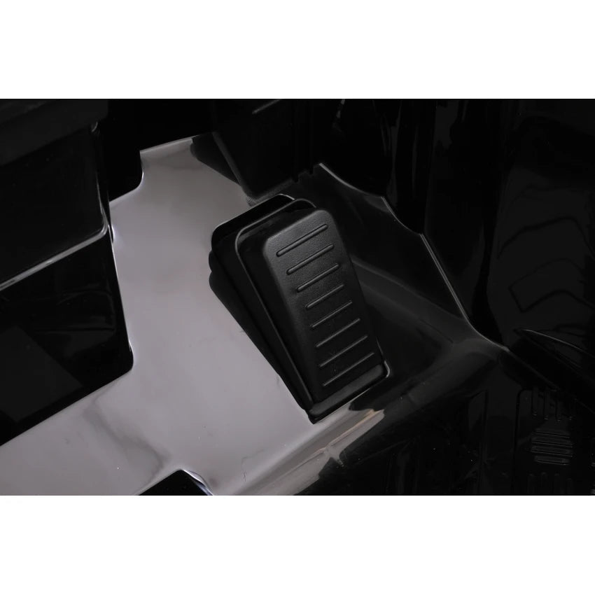 Land Rover Defender Licensed Ride On Car 12V Black QLS-8626 — image 17