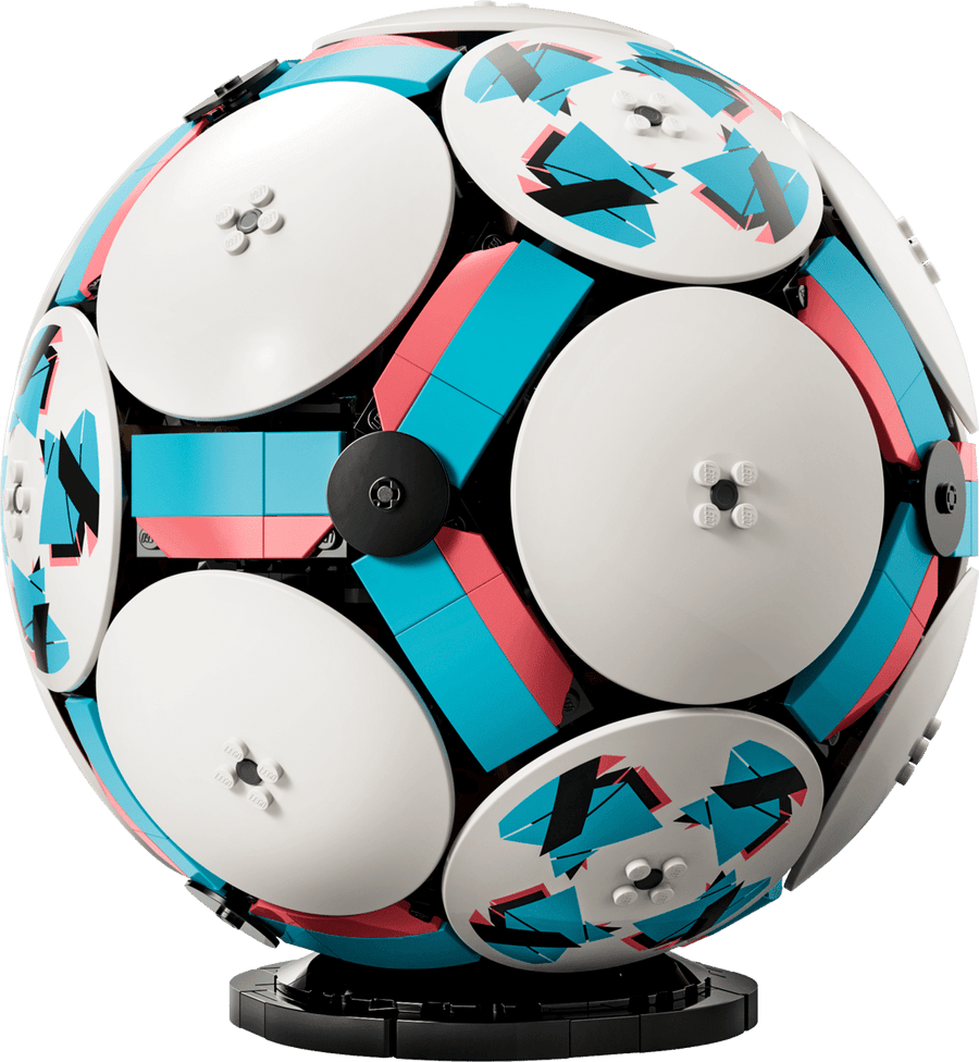LEGO 43019 Special Edition Soccer Ball — image 2