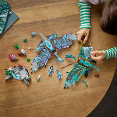 LEGO Avatar Jake & Neytiri’s First Banshee Flight 6332830/75572 - Colorland Toys