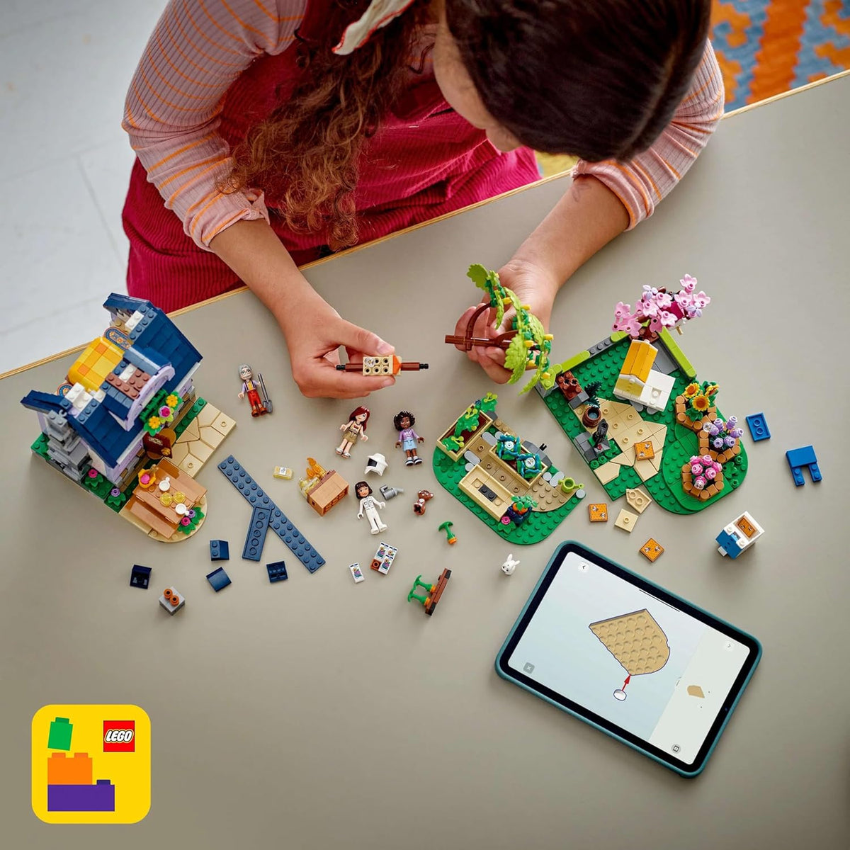 LEGO Beekeepers' House And Flower 6526878/42669 — image 3