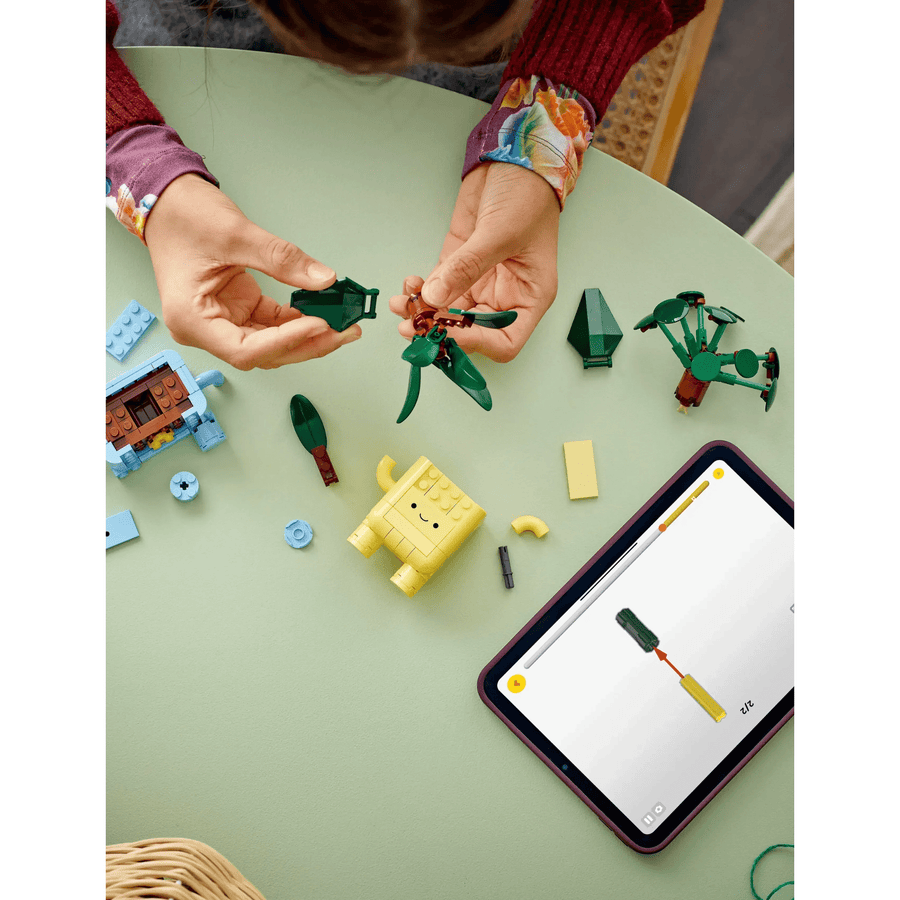 LEGO Botanicals Happy Plants Set 10349 — image 8