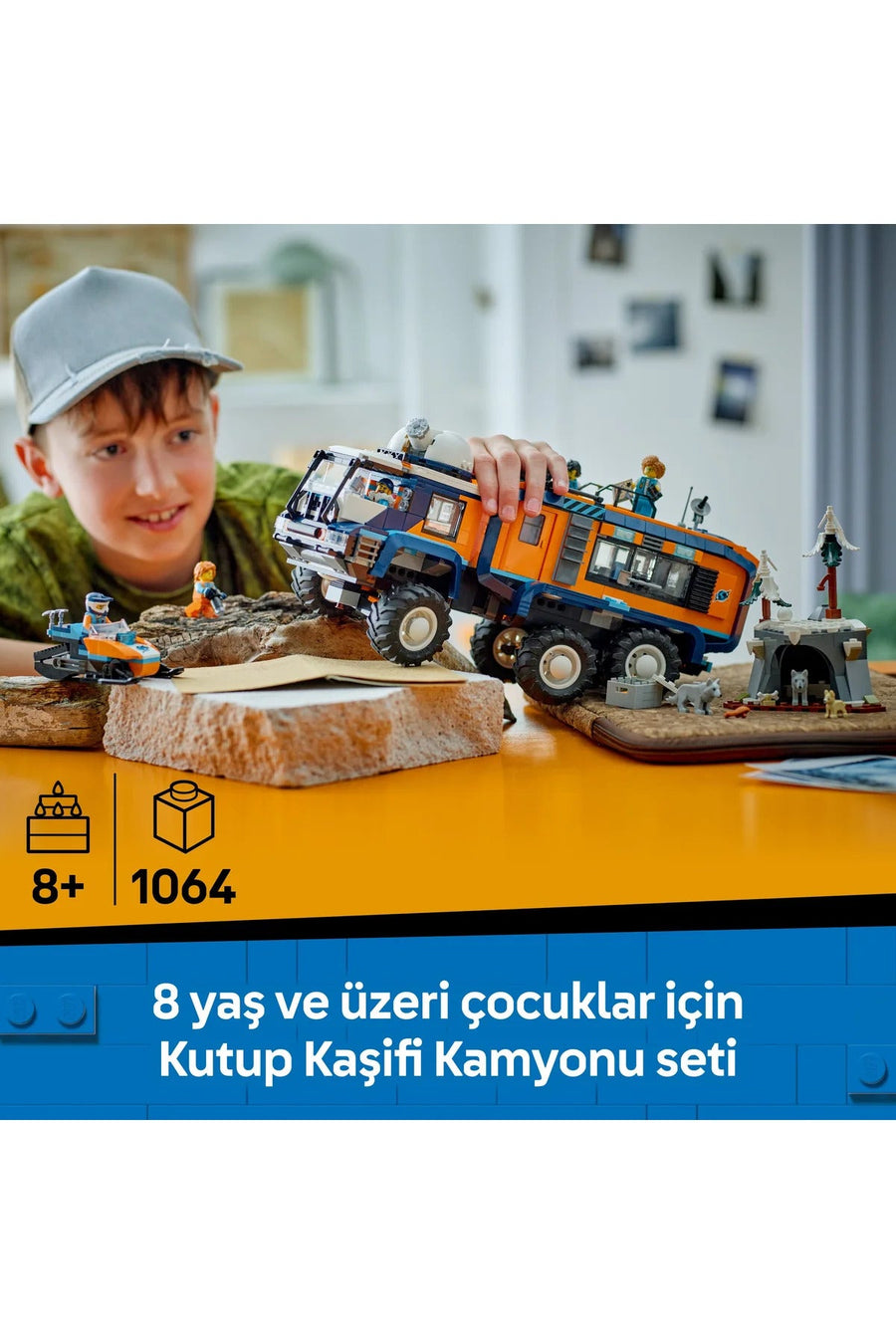 LEGO City Arctic Explorer Science Lab Truck (1064 Pieces) — image 5