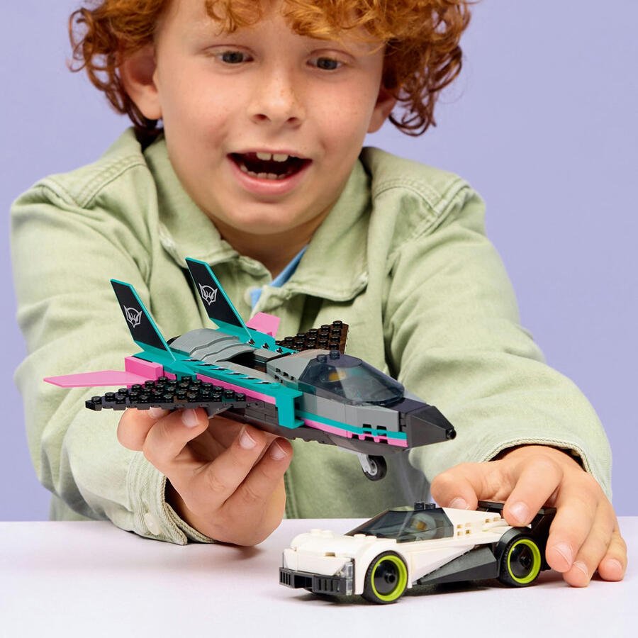 LEGO City Jet vs. Car 60489 — image 3
