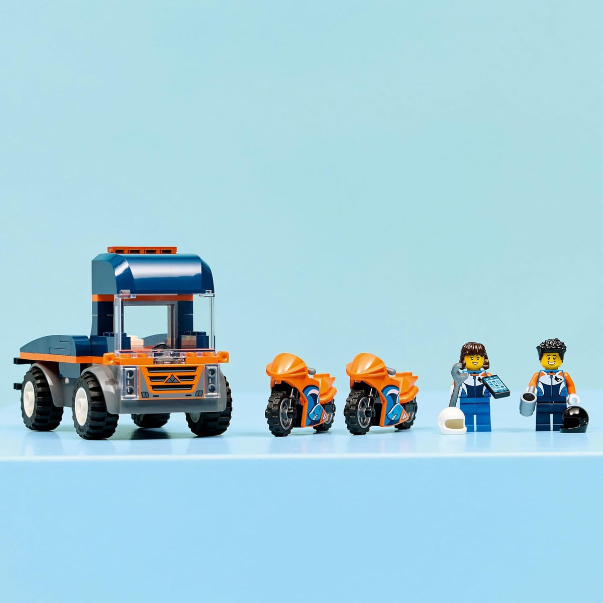 LEGO City Motorcycle Transporter 60491 — image 4