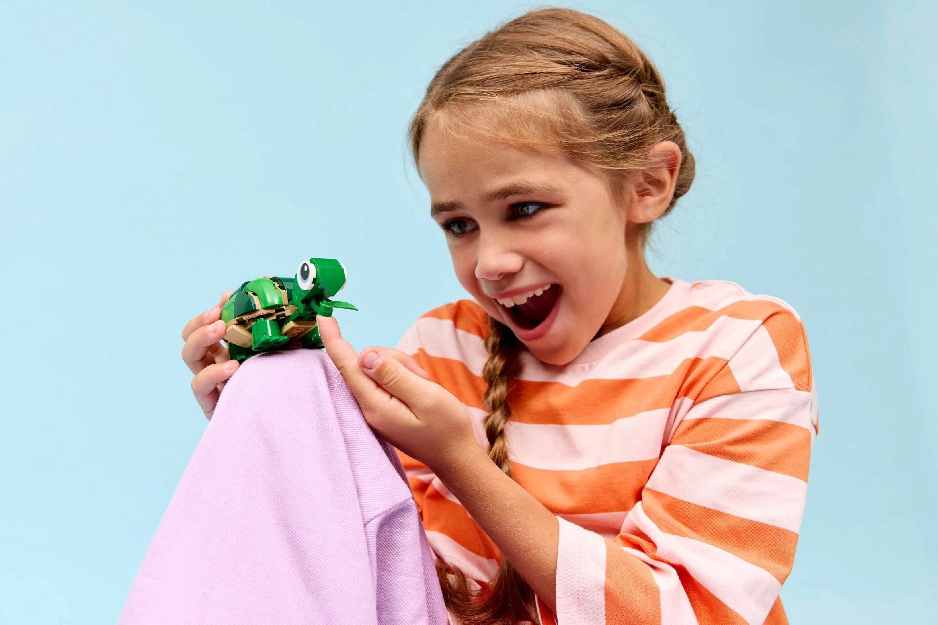 LEGO Creator Turtle With A Water Lily Flower 31377 - Colorland Toys