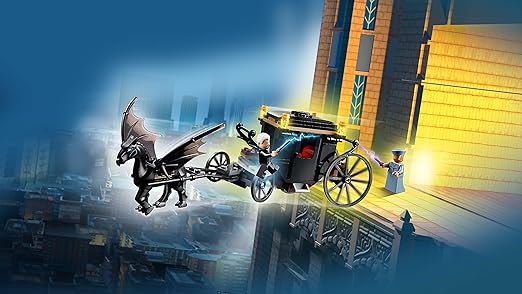 LEGO Fantastic Beasts Grindelwald's Escape 75951 — image 7