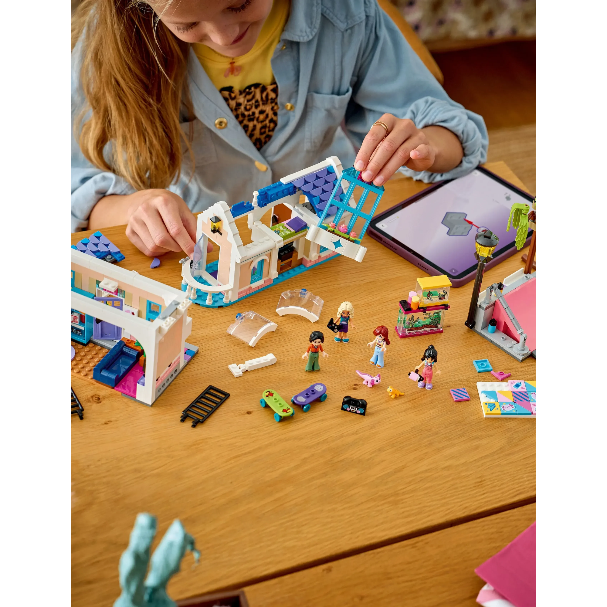 LEGO Friends Liann’s Family House 42687 - Colorland Toys