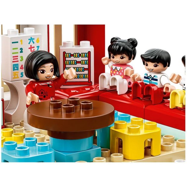 LEGO Happy Childhood Moments Set 10943 — image 3