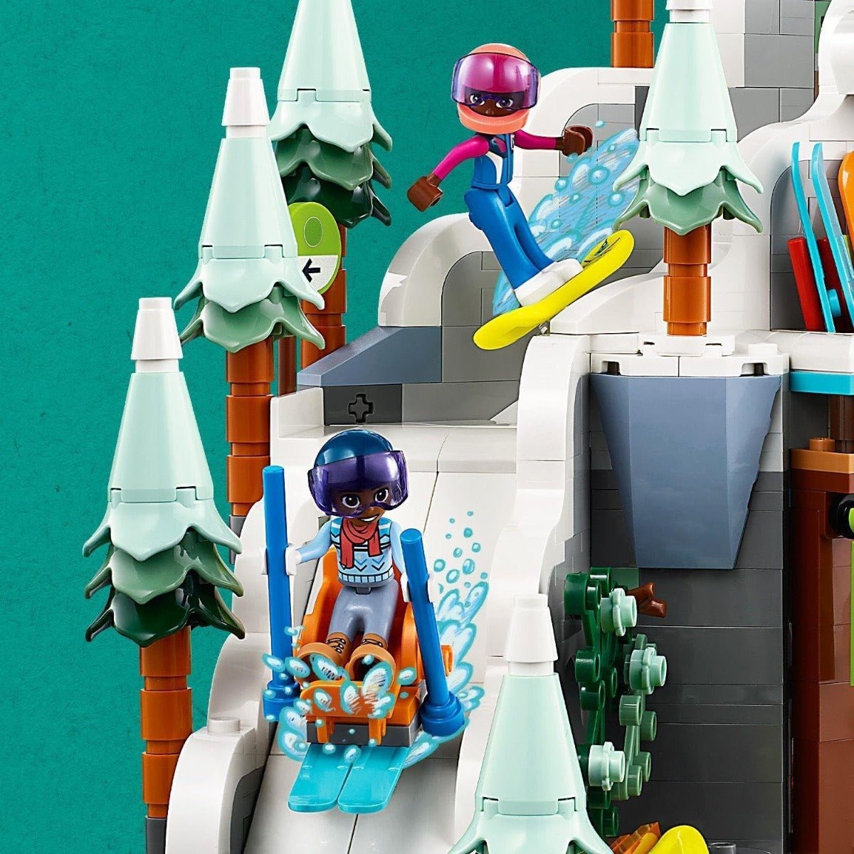 منحدر التزلج والمقهى LEGO Holiday 41756 — image 6