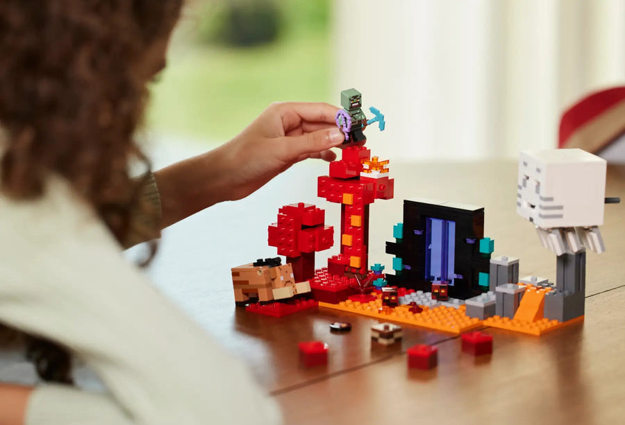 LEGO Minecraft The Nether Portal Ambush — image 7