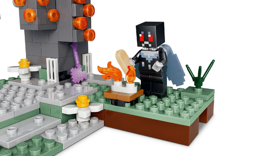 LEGO Minecraft The Pale Garden 21586 — image 9