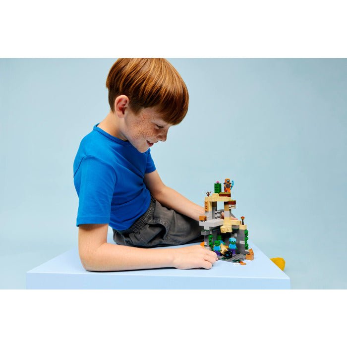 LEGO Minecraft Zombie Dungeon Building Set – 21587 - Colorland Toys