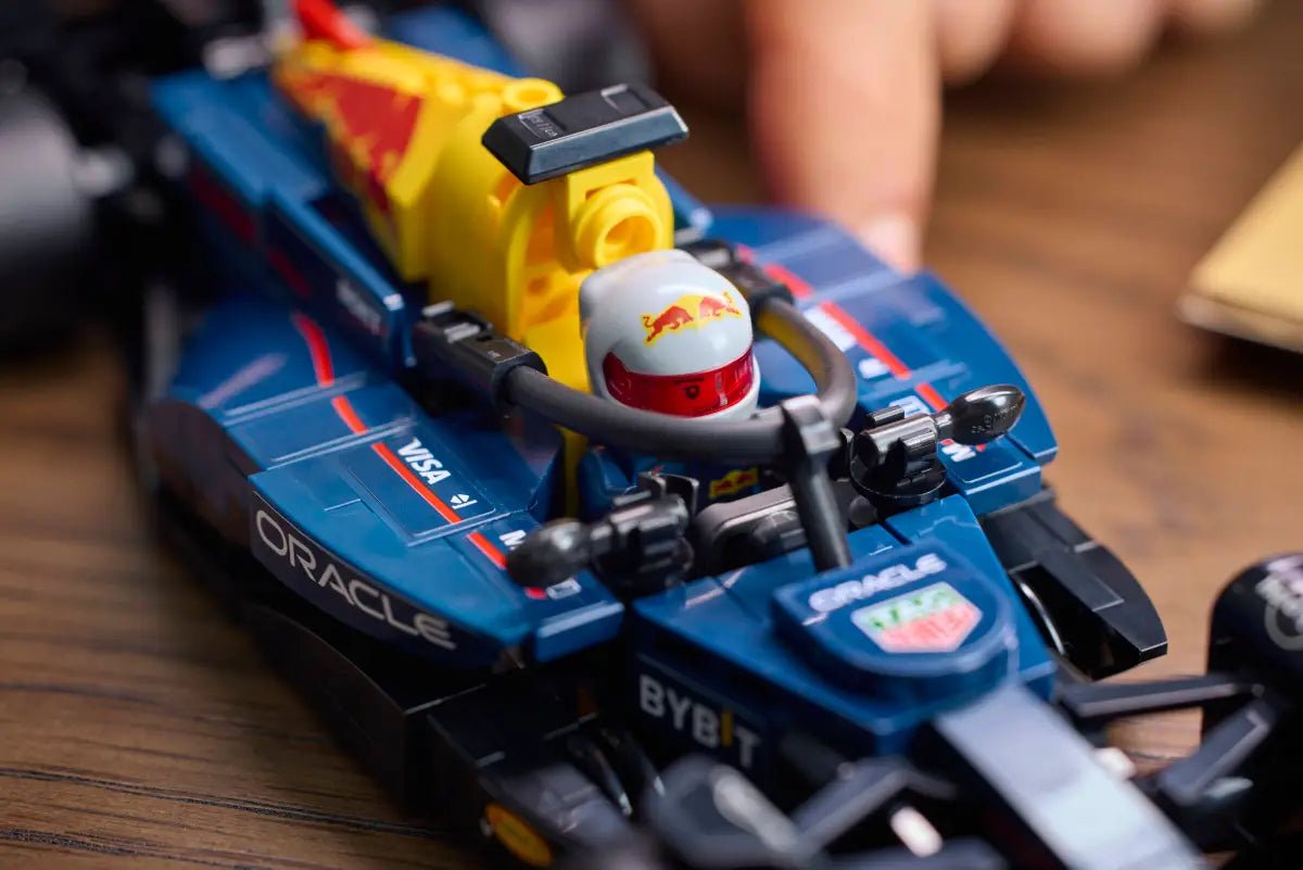 LEGO Oracle Red Bull Racing Rb20.. V29 77243/6526995 — image 5