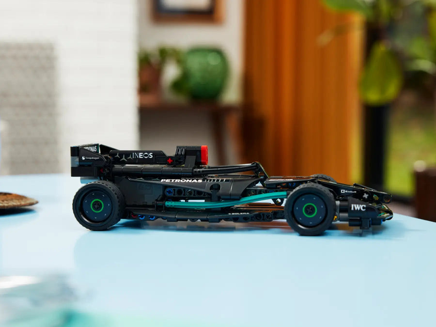 LEGO Technic Mercedes AMG F1 W14 Pullback — image 7