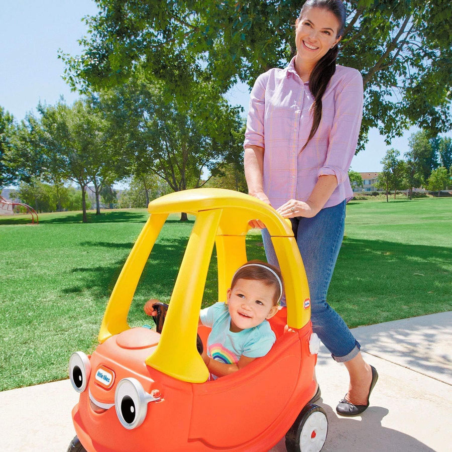 Little Tikes Cozy Coupe Car Push & Pedal Ride-On for Kids Ages 18m-5y — image 3