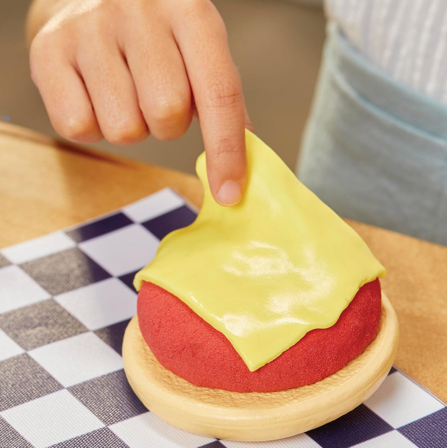 Little Tikes Creative Chefs Cheeseburger & Fresh Kit LIT-643194 — image 4