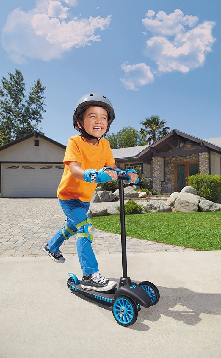 Little Tikes Lean To Turn Scooter Blue 638152 — image 1
