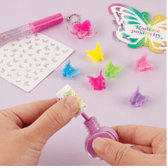 Make It Real Butterfly Dreams Cosmetic Set 2326 - Colorland Toys