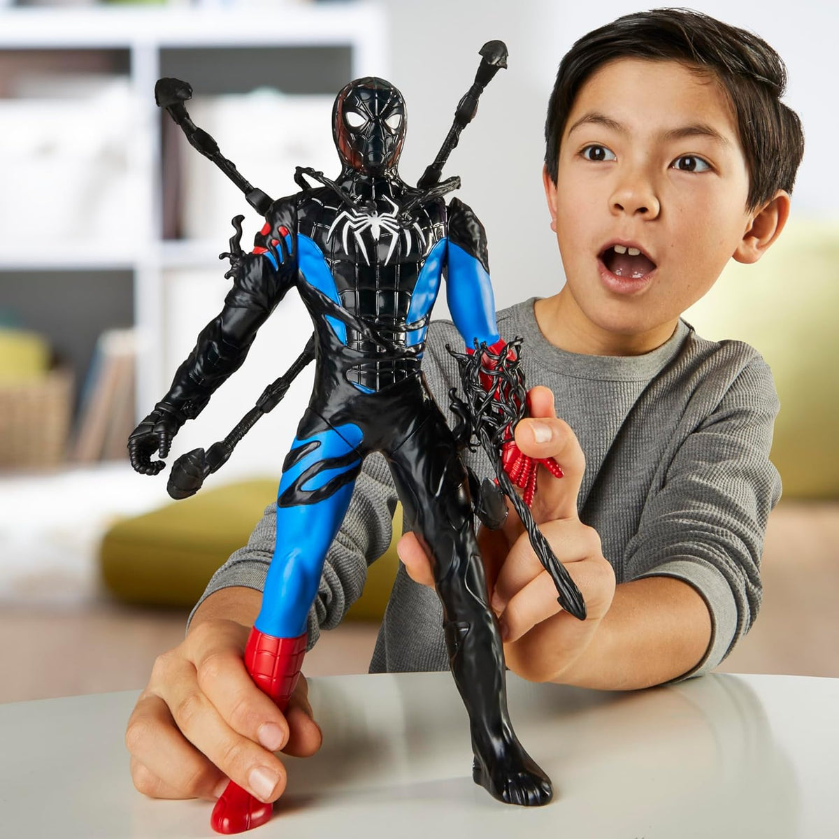 Marvel VenomVersus Venom Liquid Shifter Action Figure G1835 — image 7