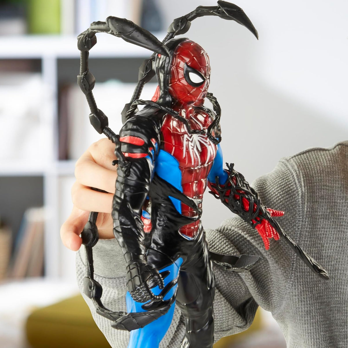 Marvel VenomVersus Venom Liquid Shifter Action Figure G1835 — image 8
