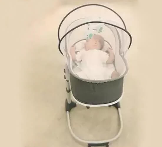 Mastela 6-in-1 Deluxe Multi-Functional Bassinet 08039 — image 2
