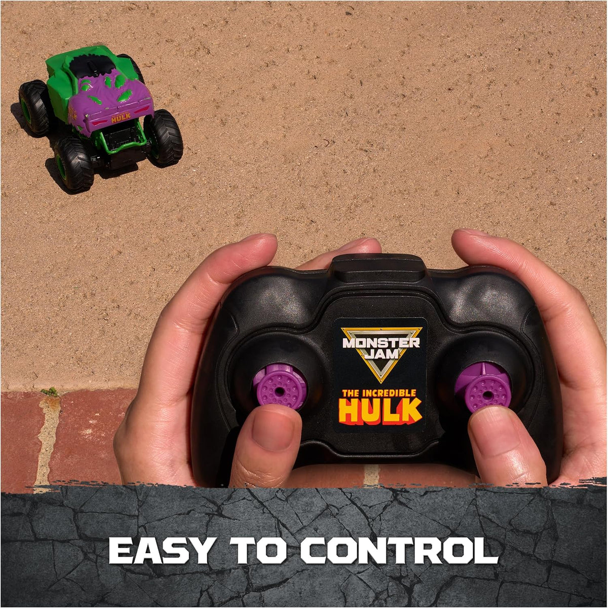 Monster Jam Marvel The Hulk RC 1:24 Scale Monster Truck 6076629 — image 3