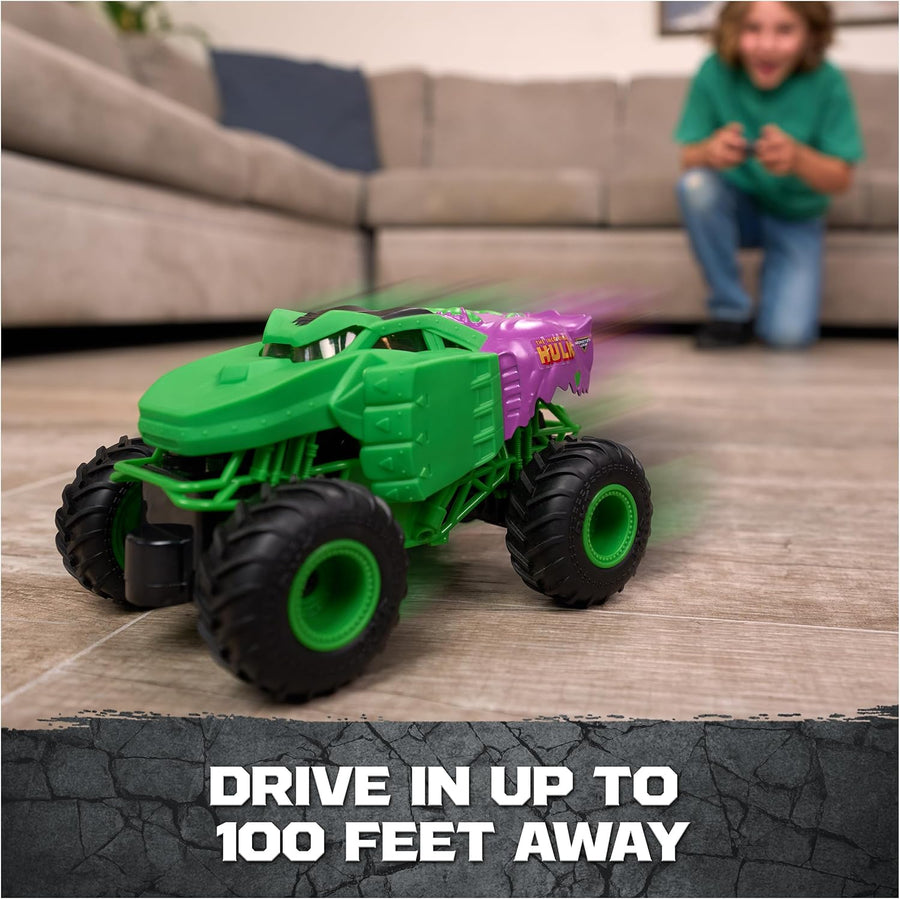 Monster Jam Marvel The Hulk RC 1:24 Scale Monster Truck 6076629 — image 8