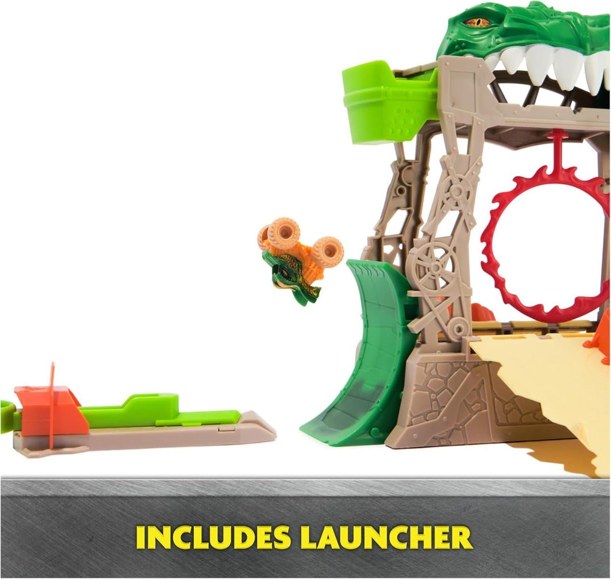 Monster Jam Mini Dungeon Of Doom Transforming Playset — image 3
