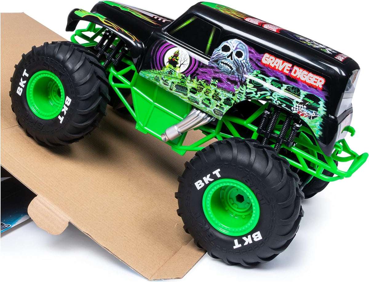 شاحنة Monster Jam RC Grave Digger Monster Truck 6044944 — image 6