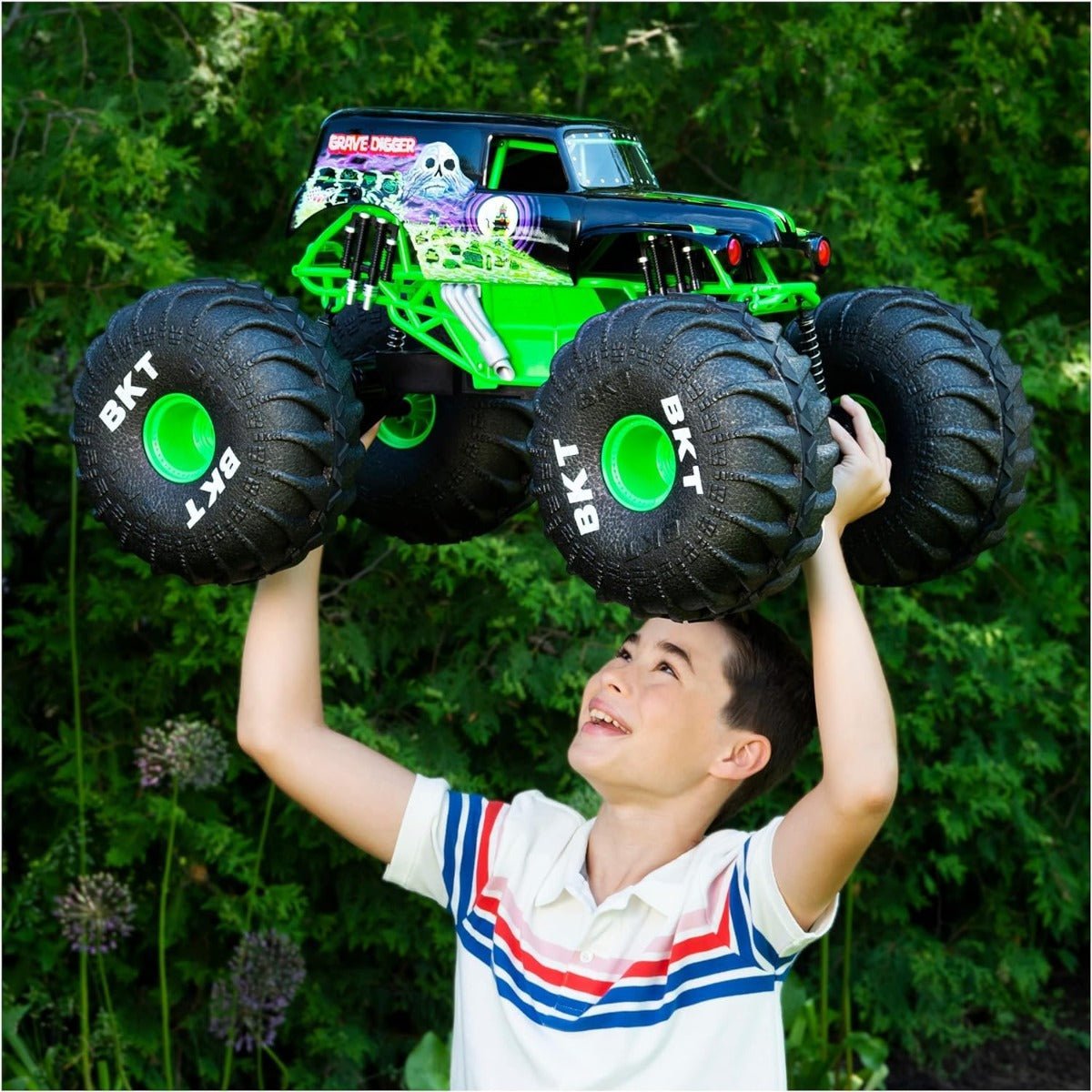 Monster Jam RC Mega Grave Digger 6066963 — image 4