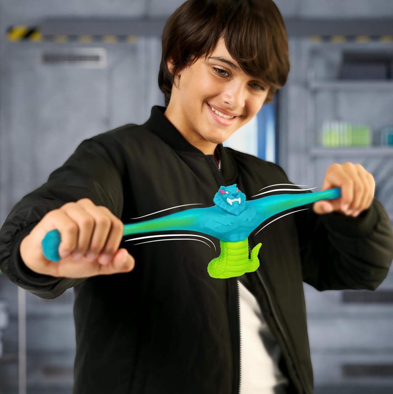 Mrbeast Lab Stretchy Hero Cobra Panther 24797 - Colorland Toys