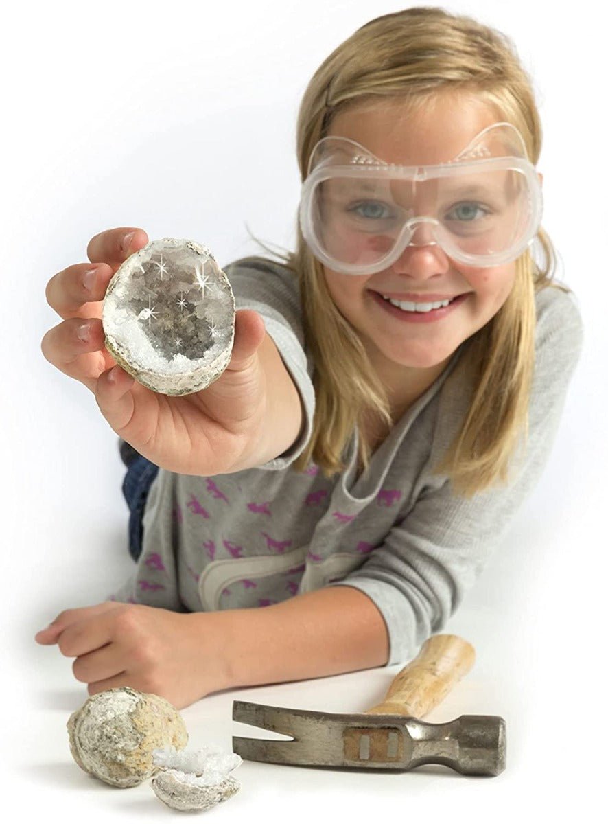 National Geographic Break Open 2 Geodes - Colorland Toys
