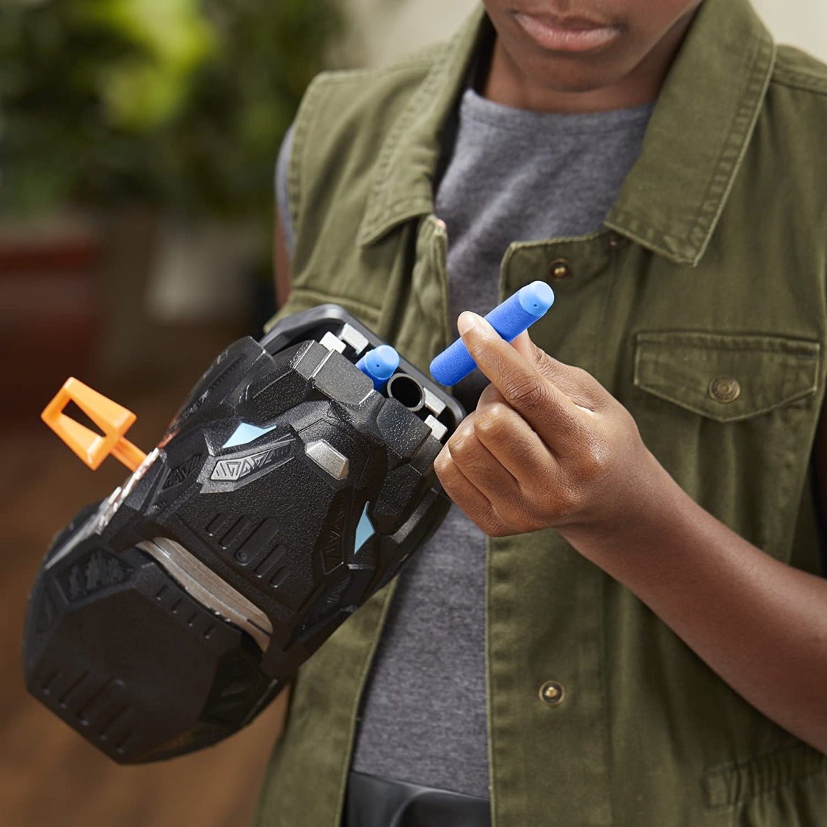 Nerf Black Panther Vibranium Strike Gauntlet E0872 - Colorland Toys