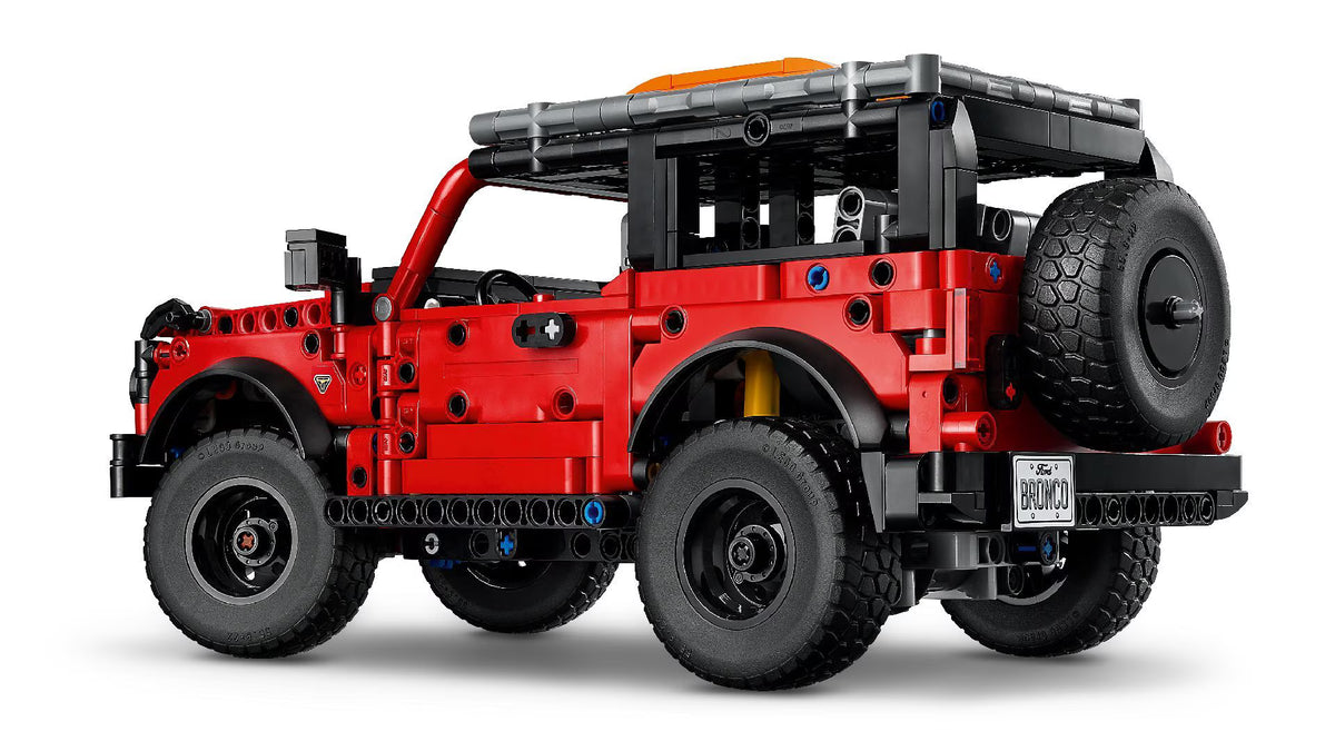 LEGO Technic Ford Bronco SUV V29 42213 — image 10
