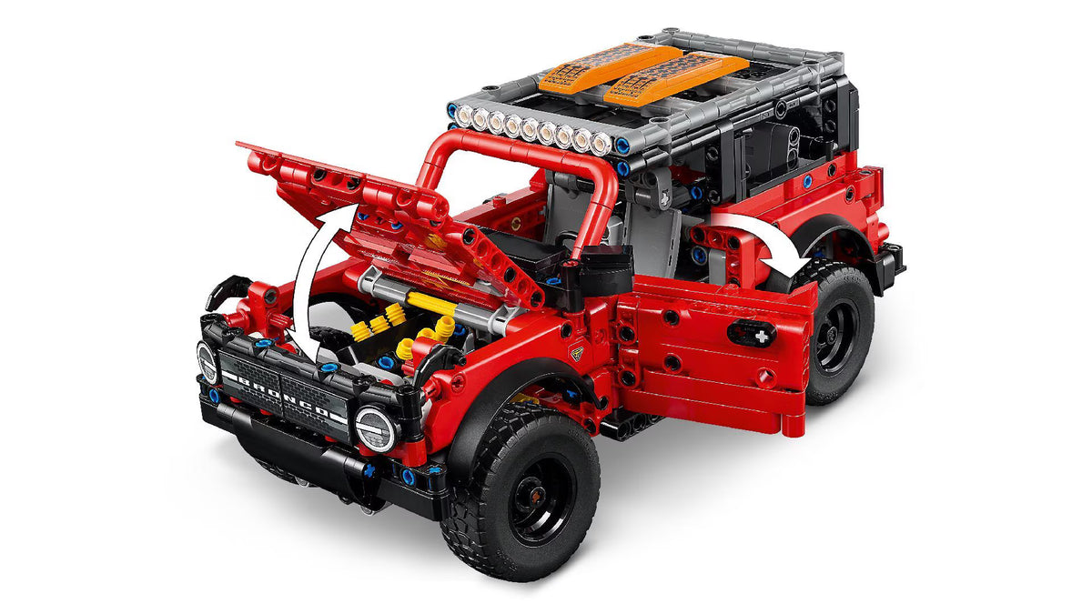 LEGO Technic Ford Bronco SUV V29 42213 — image 8