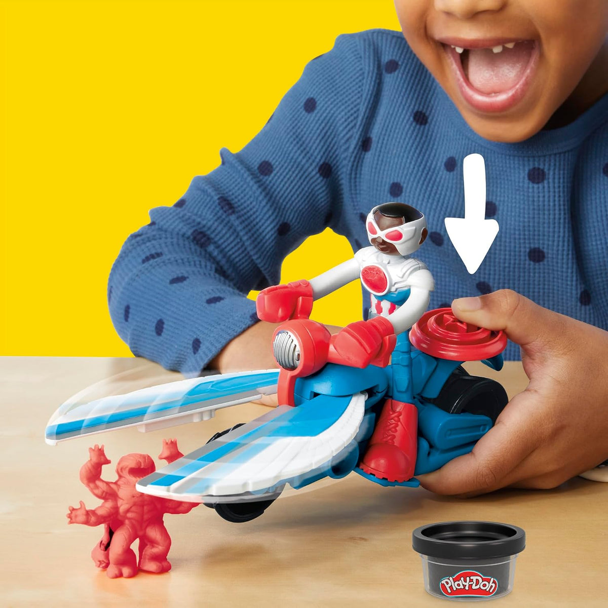 Play-Doh Captain America Moto-Slicer G0555 — image 6