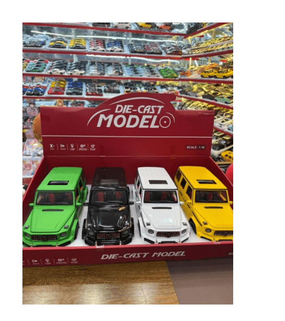 Pullback Mercedes Benz G63 Die-Cast 1:18 Scale MS922-3