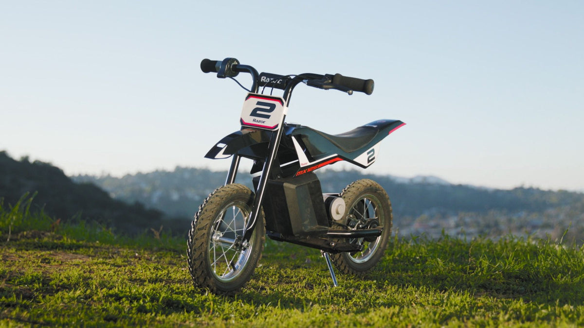 Razor MX125 Dirt Rocket Motorbike Black 15173858 — image 2