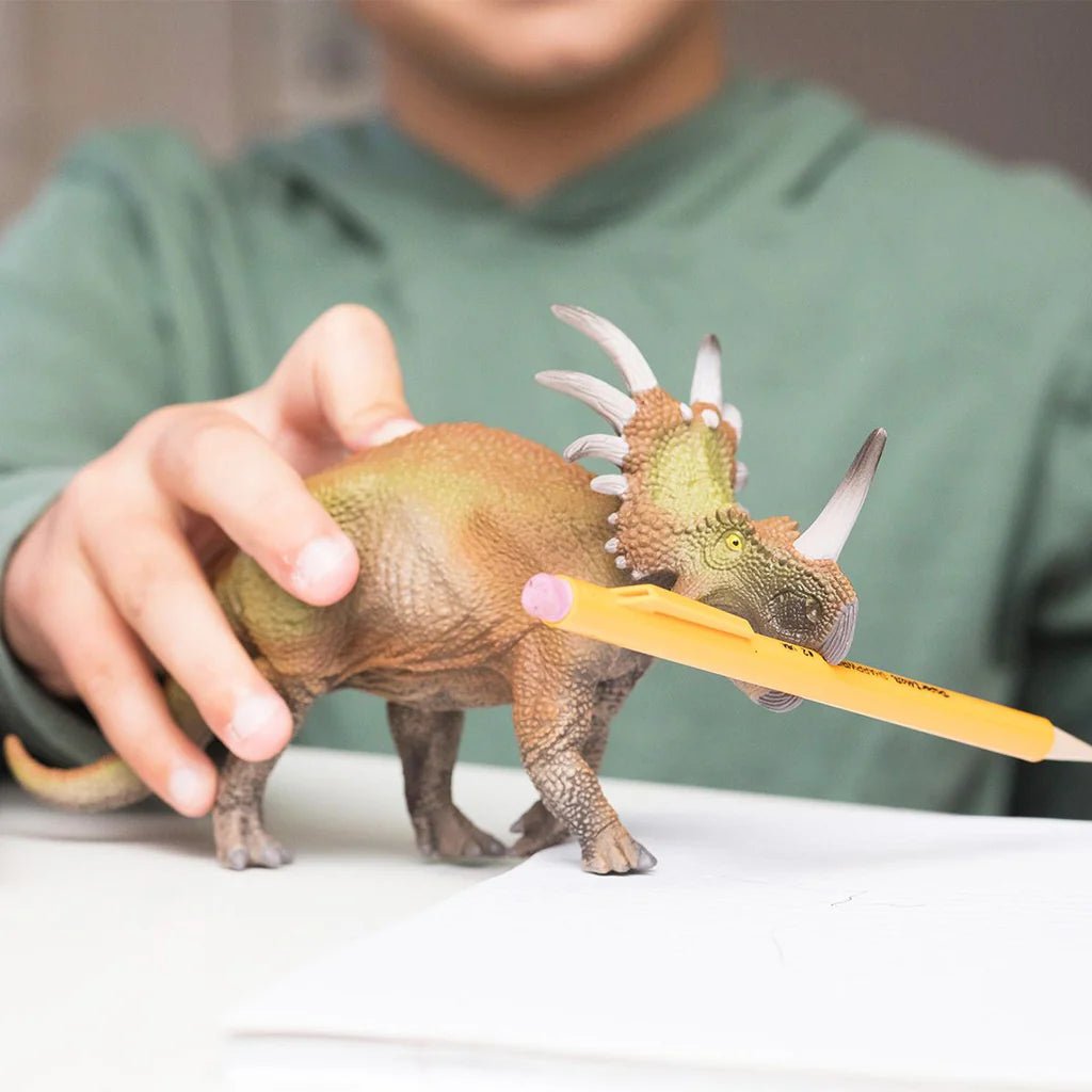 Schleich Triceratops 15000 - Colorland Toys
