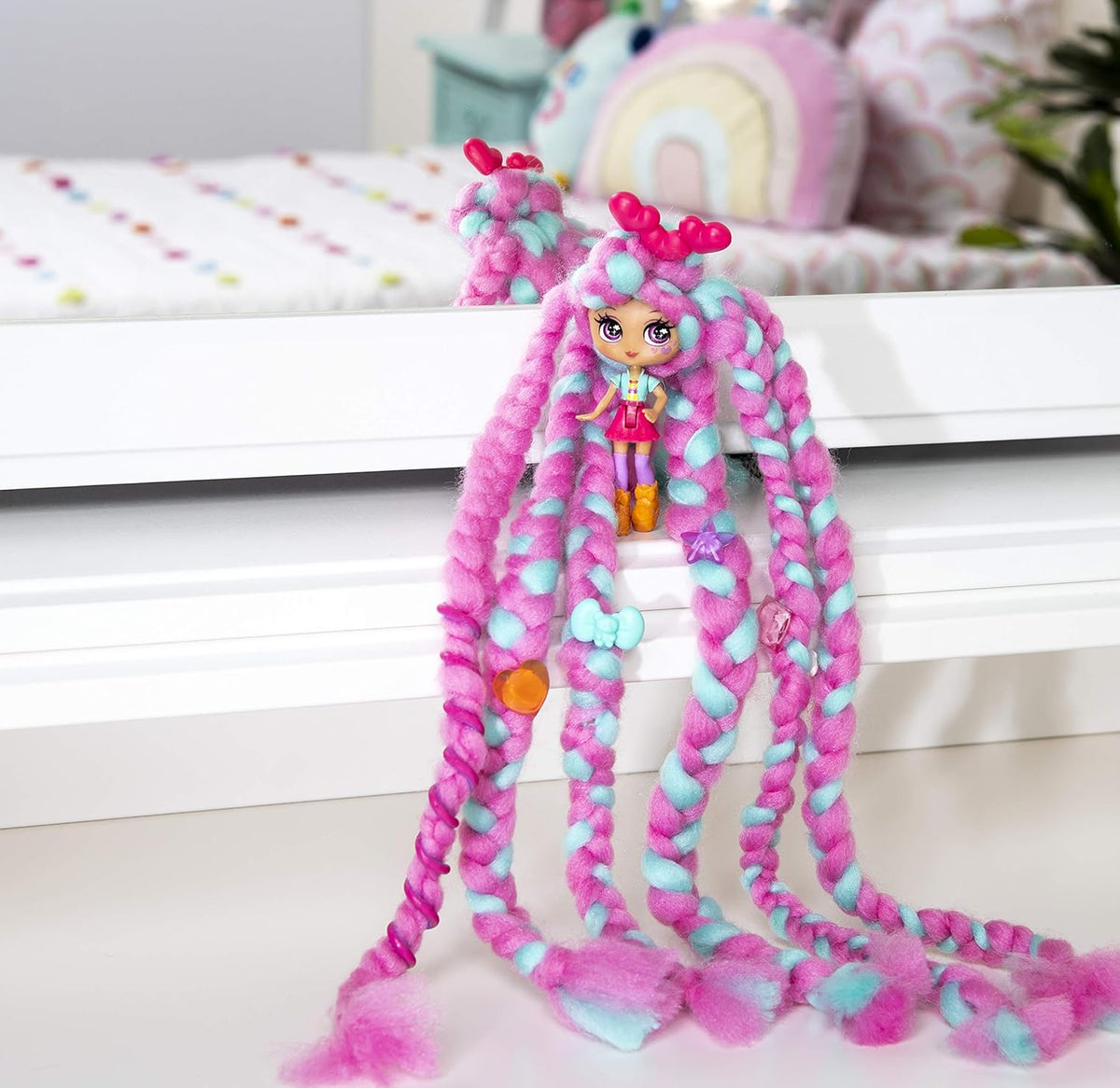 SPIN MASTER 2-Piece Candy Locks BFF 2 In 1 Doll Set 6052312 — image 4