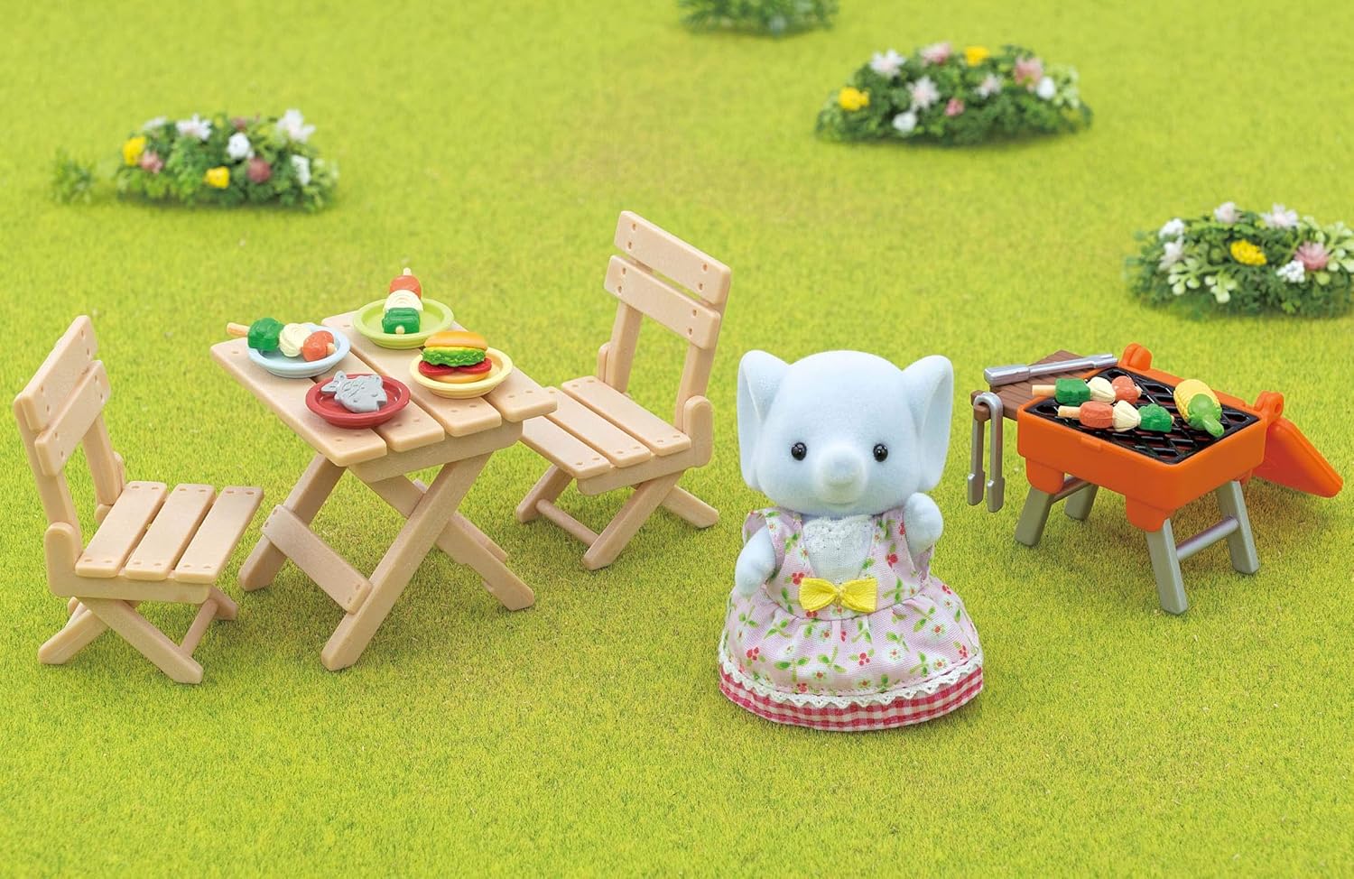 Sylvanian Families BBQ Picnic Set Elephant Girl 5640 - Colorland Toys