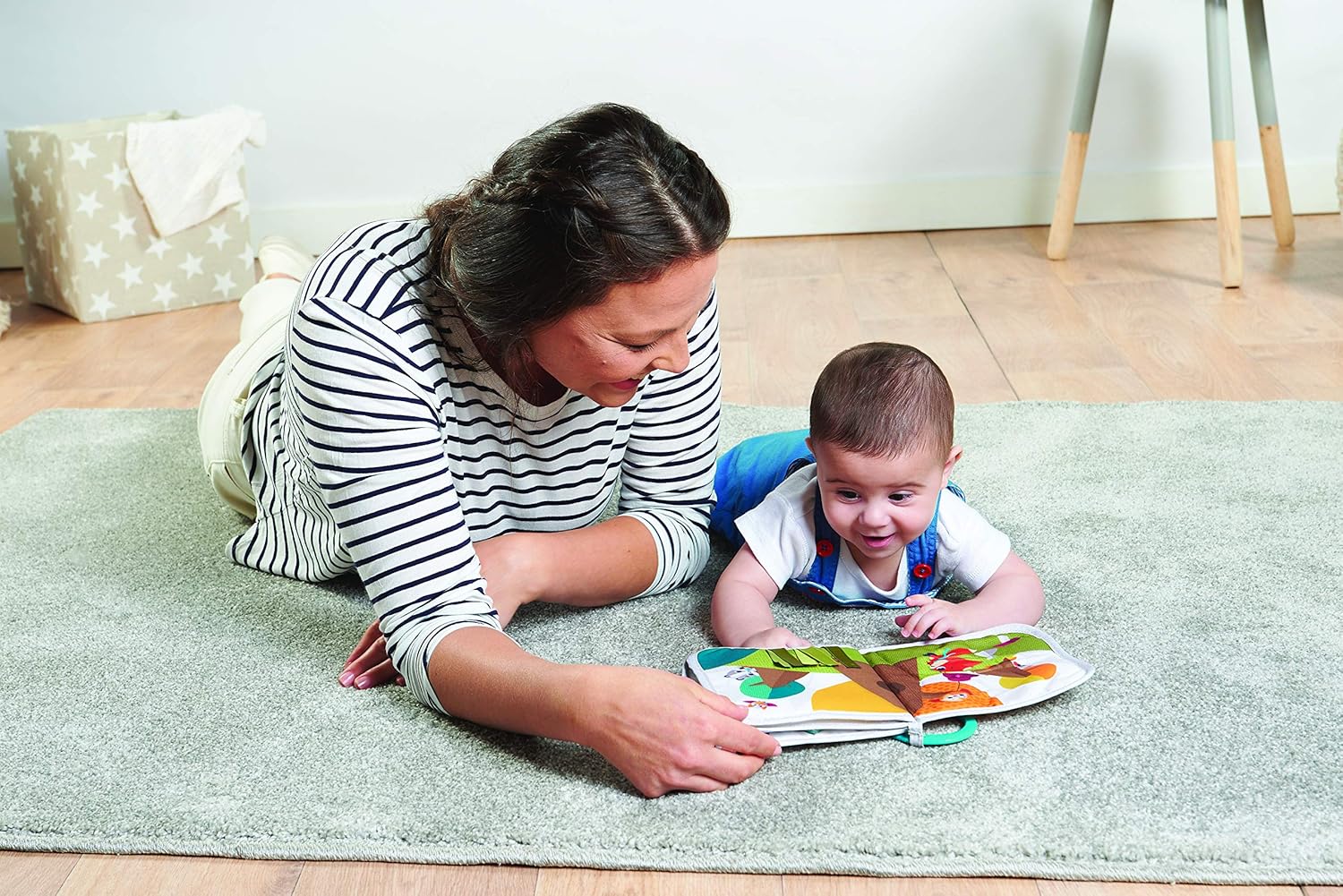 Tiny Love Where Do I Travel Soft Book Meadow Days 1116100 - Colorland Toys