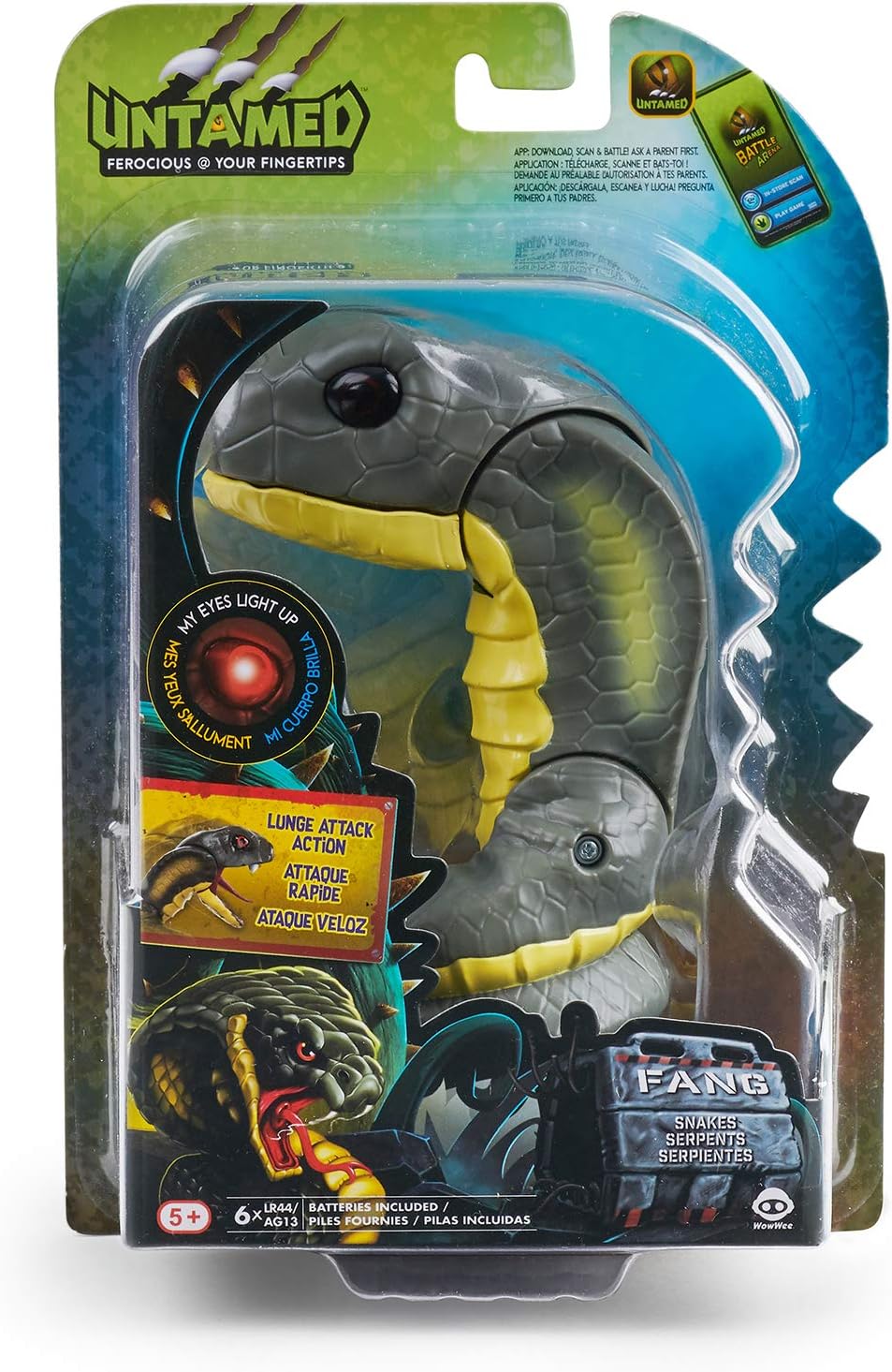 Untamed Fingerlings Cobra Fang Snake with Lunge Attack 3840 — image 1