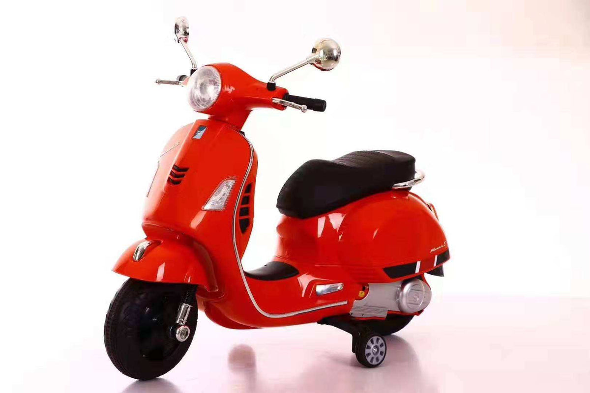 Vespa Xtream Motorcycle Red Q618 - Colorland Toys