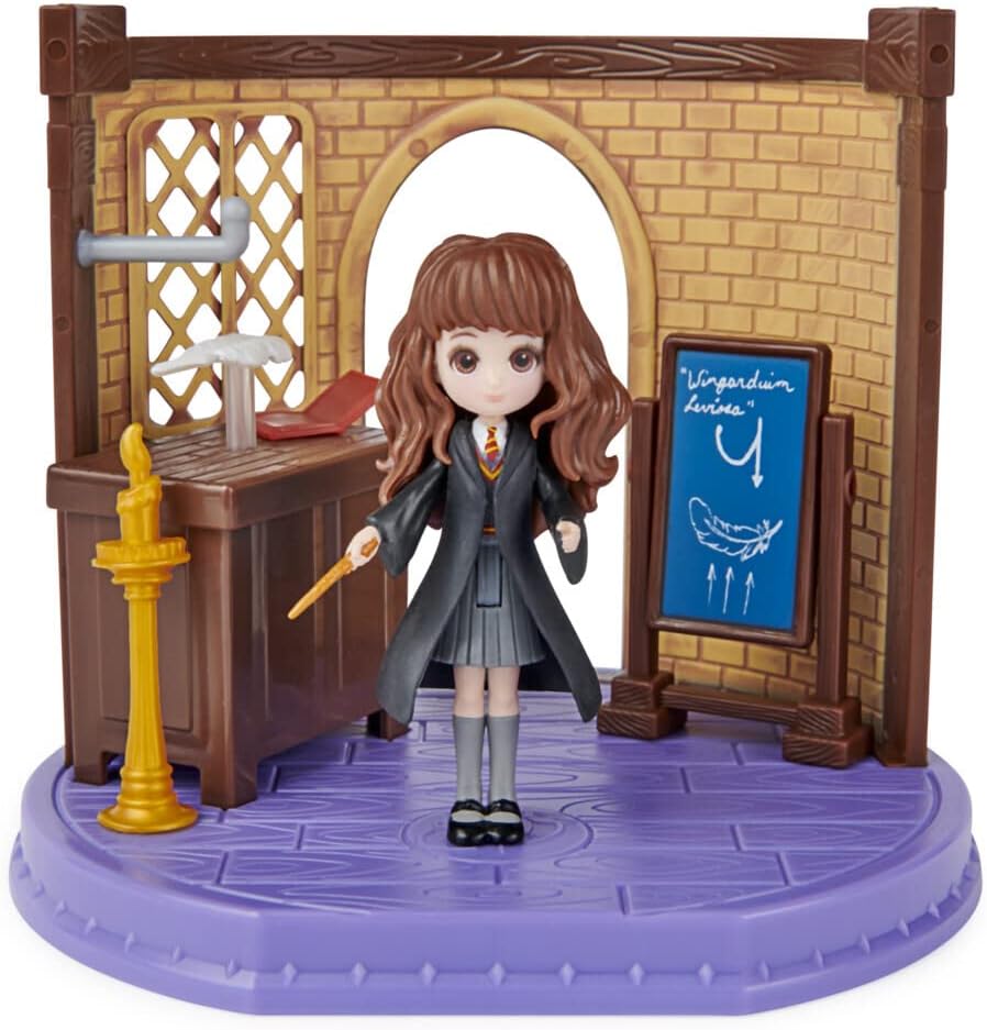 Wizarding World Harry Potter Playset Class Spells 6061846 — image 4