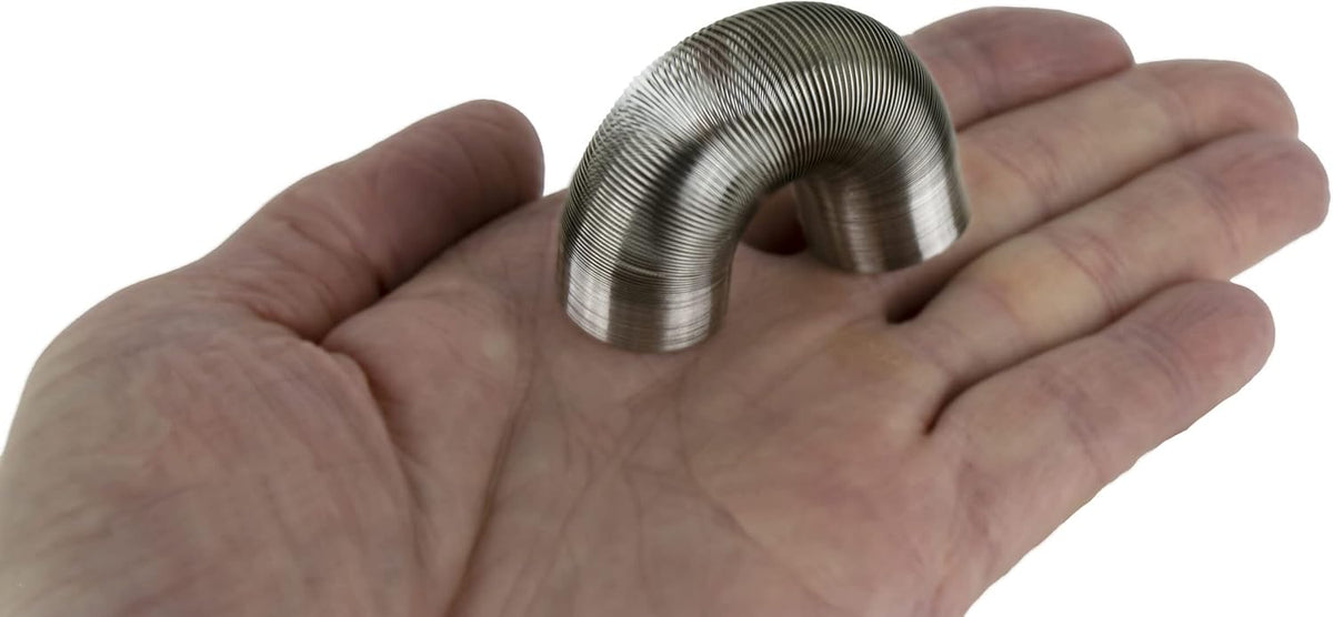 World's Smallest Slinky 5075 — image 2
