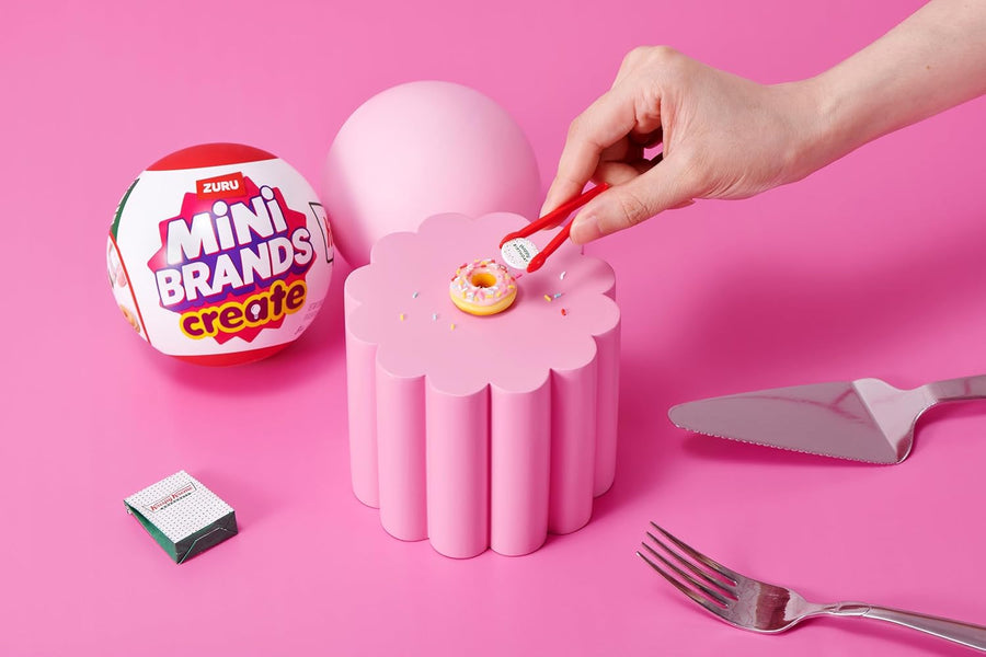 Zuru 5 Surprise Mini Brands Create Krispy Kreme Create Series 1 Capsule 77688GQ2 — image 6